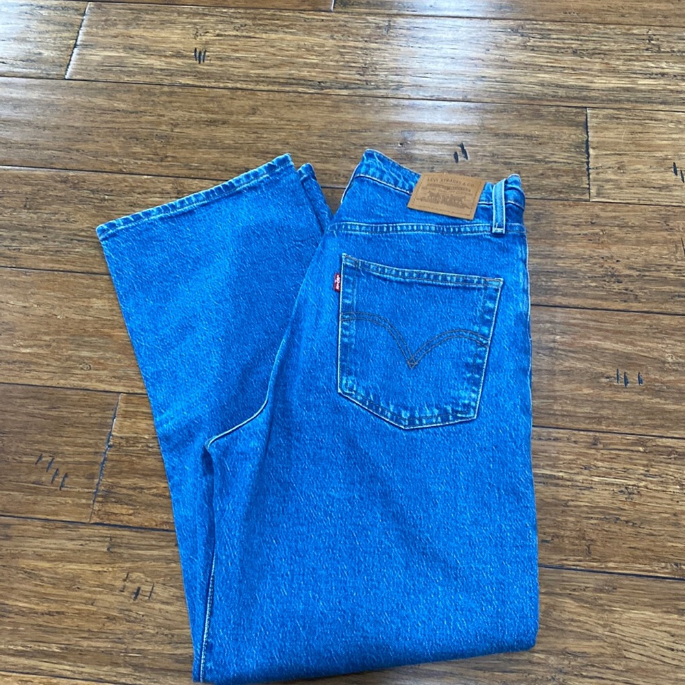 Levi’s ribcage straight ankle jeans - size 29